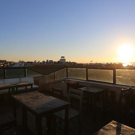 Bristol Hostel อิสตันบูล ภายนอก รูปภาพ