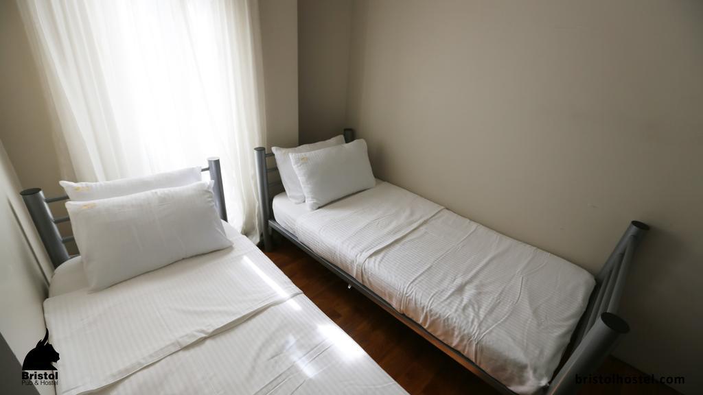 Bristol Hostel อิสตันบูล ภายนอก รูปภาพ